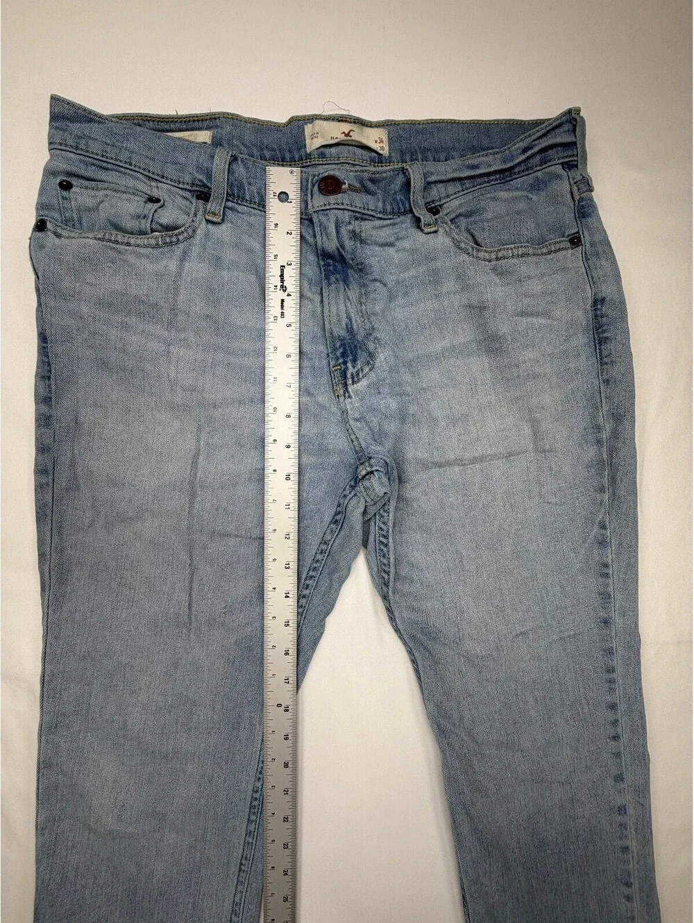 Hollister Men's Skinny Jeans Light Wash Denim Mid-Rise Faded Size 34 Blue